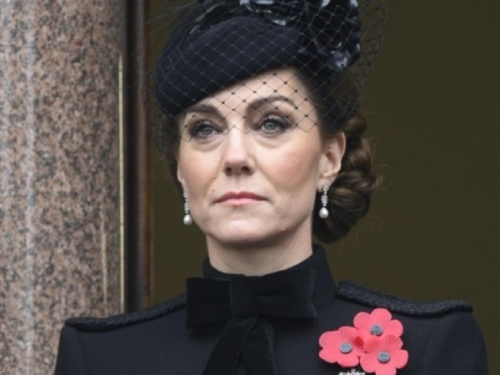 KATE MIDDLETON IMA NAVIKU ZBOG KOJE JE ISMIJAVUJU U PALAČI: Muž i djeca se maknu od nje