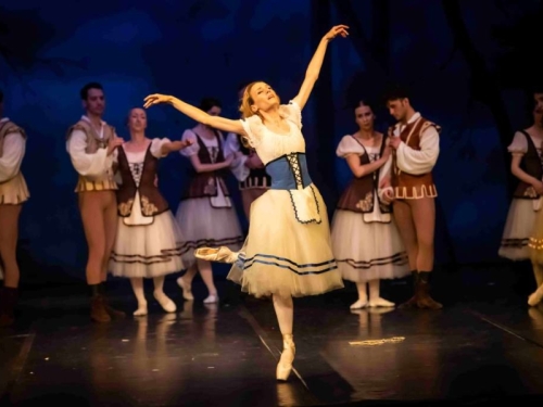 SPEKTAKL U SARAJEVU: Bijeli balet 'Giselle', nakon tri godine ponovno na repertoaru...
