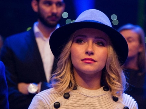 BIVŠA SUPRUGA VLADIMIRA KLIČKA ŠOKIRALA JAVNOST: 'Vrijeme je da izađem iz ormara. Tužno je što sam morala čekati do...!' (FOTO)