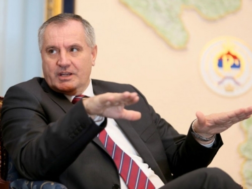 PRONAŠAO KRIVCA: Višković kaže da su Autoputevi trpili finansijsku štetu zbog...