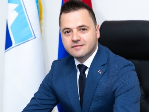 I FOČA POSTALA GRAD: Vukadinović najavio velike infrastrukturne projekte