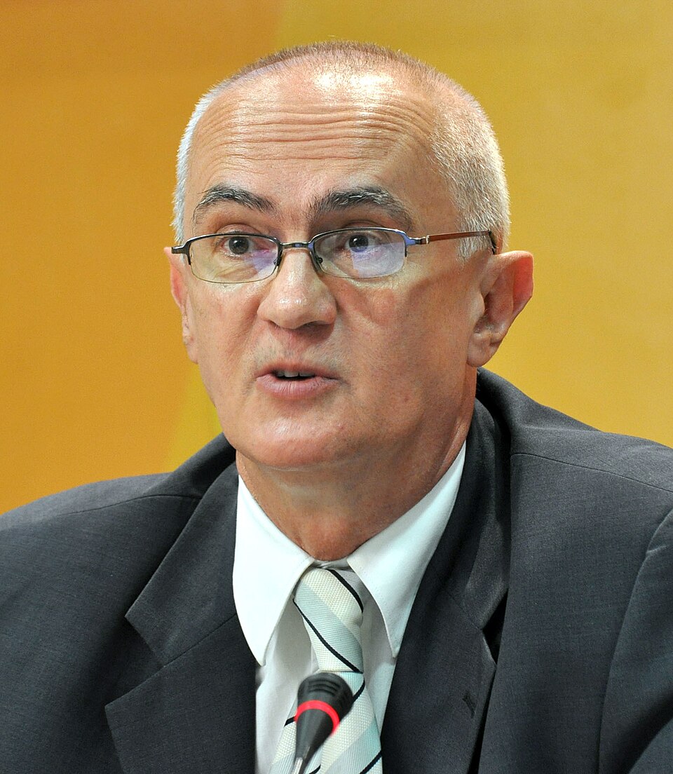 RODOLJUB ŠABIĆ, BIVŠI MINISTAR U ĐINĐIĆEVOJ VLADI: Potez Ane Brnabić je ...