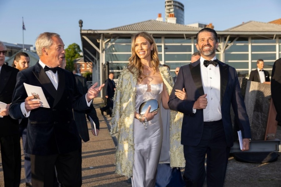 GLAMUROZNO VJENČANJE: Bettina Anderson pokazala vjenčani prsten nakon udaje za Donalda Trumpa Jr. (FOTO)