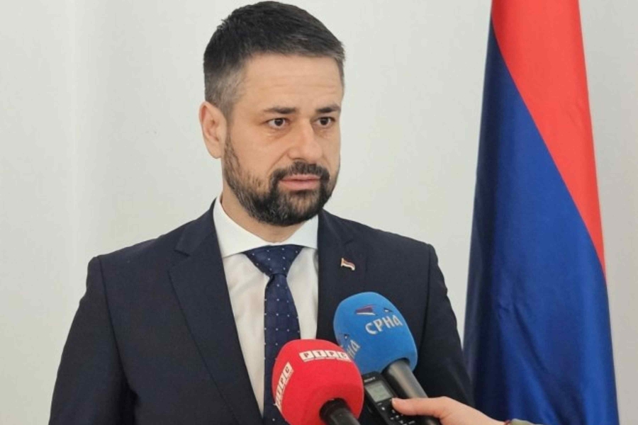 ZAKONI VIŠE U OVOJ DRŽAVI NE VAŽE: Srđan Amidžić najavio otvaranje graničnog prijelaza na silu - 'Ima da ga otvorim, pa kud god da puklo!'