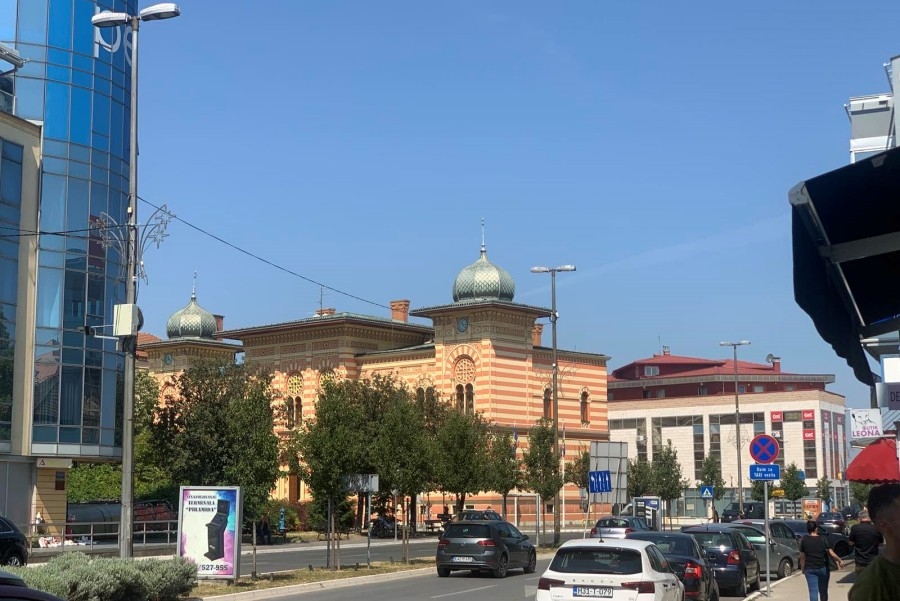 UZNEMIRUJUĆI INCIDENT U BRČKOM: Bačena eksplozivna naprava i