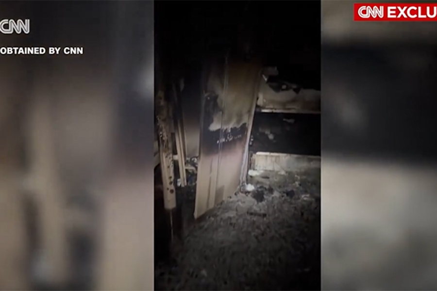 CNN OBJAVIO DRAMATIČNU SNIMKU: Požar na američkom nosaču aviona bio je znatno teži nego što je američka mornarica prvobitno priznala...