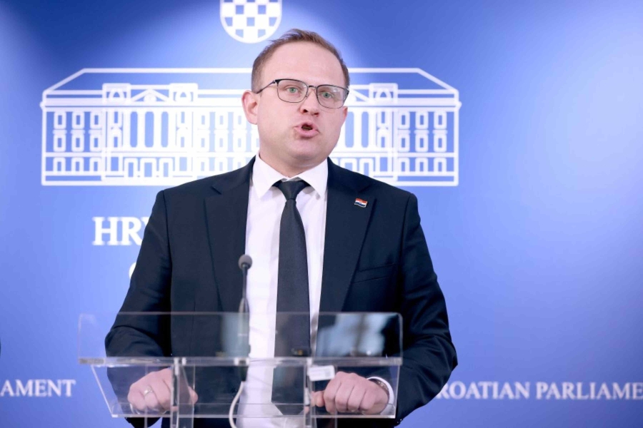 PLENKOVIĆEV SAVEZNIK NAPAO IZETBEGOVIĆA: 'Bakir Izetbegović 