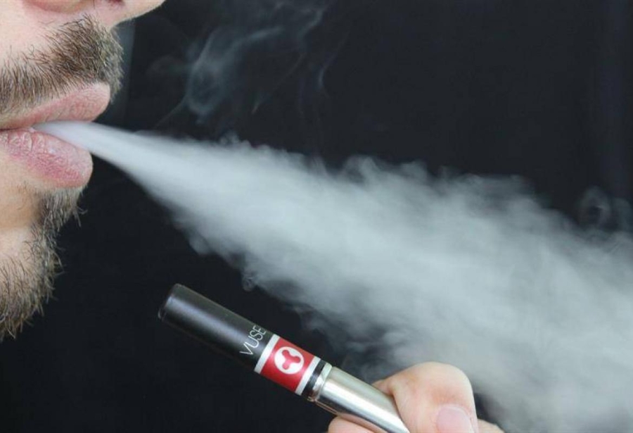 OPASNOST PRIJETI: Ukoliko koristiti e-cigarete – ovo trebate