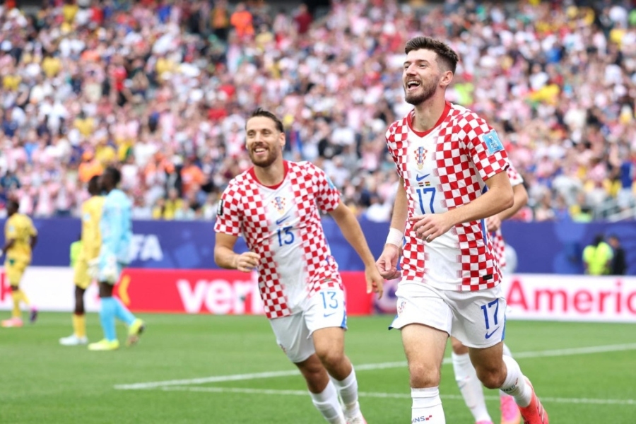 (UŽIVO) HRVATSKA IDE DALJE KAO DRUGA U GRUPI: Sučić i Vlašić srušili Ganu