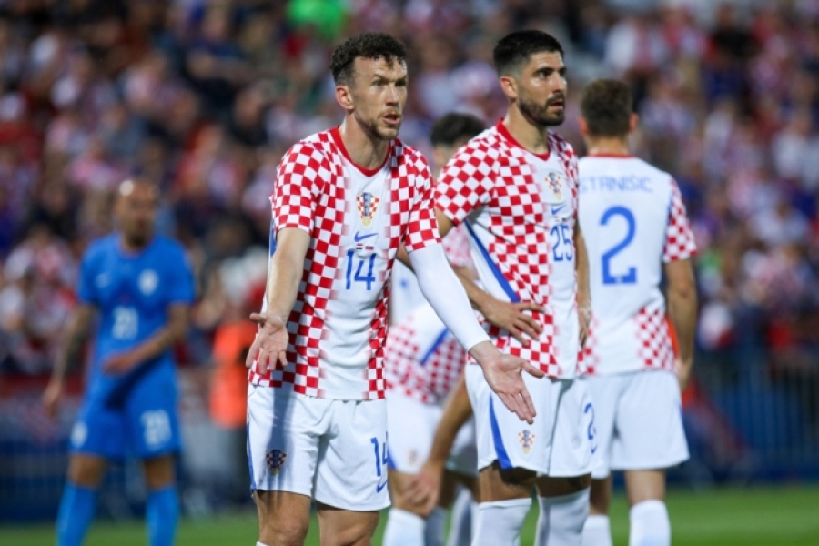 PERIŠIĆ ISPISAO HISTORIJU: Našao se u društvu Maradone i Maldinija