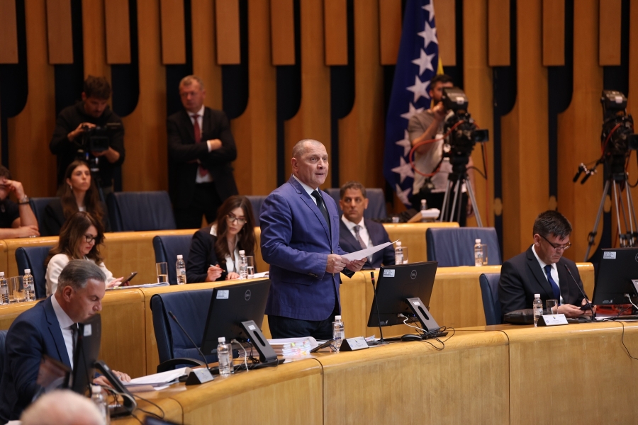 ZLATKO MILETIĆ TRAŽE DA SE OSIGURAJU SREDSTVA BHRT-u ZA PRIJENOS UTAKMICA ZMAJEVA: 'To bio najbolji način da podržite našu reprezentaciju'