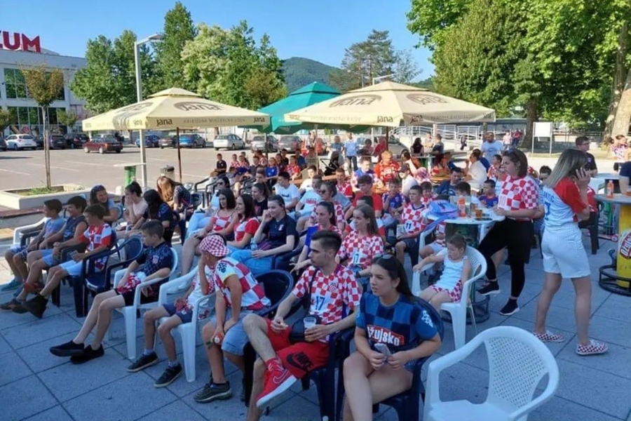 RASKRINKANA NAREDBA HDZ-ovog NAČELNIKA: Tvrdio da se trg ren