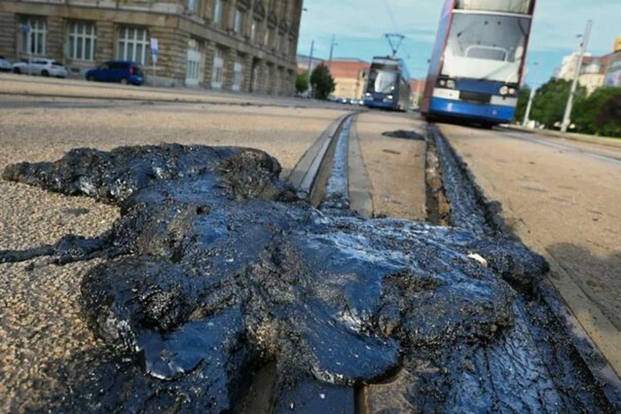 PAKLENO U NJEMAČKOJ: Tramvaji stali nakon što se asfalt 'rastopio' (VIDEO)