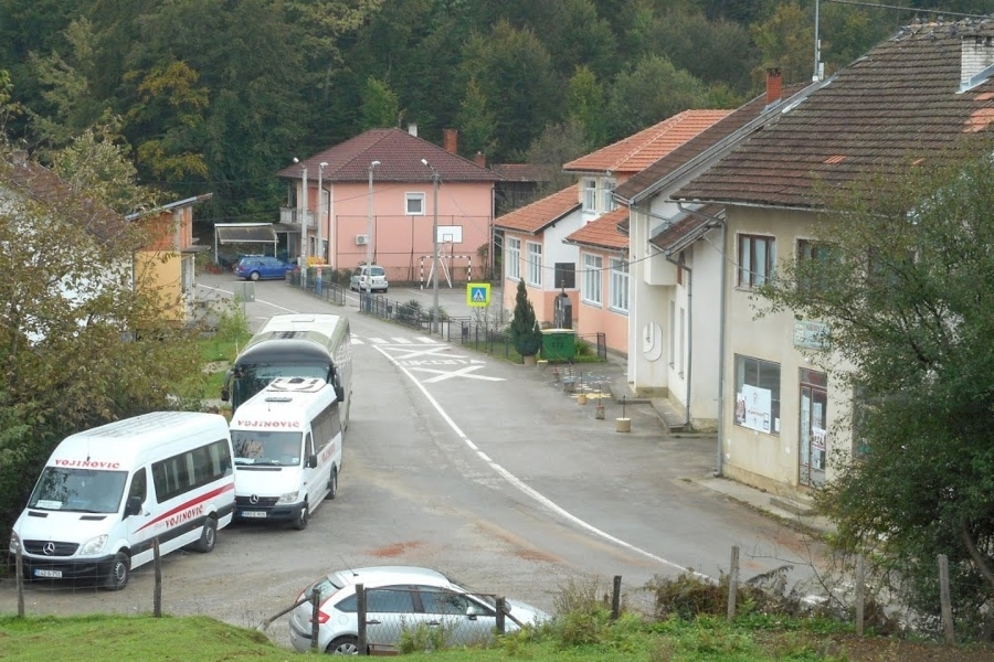 OPĆINA U RS DOSLOVNO SE RASPADA: Radnici općinske uprave stu