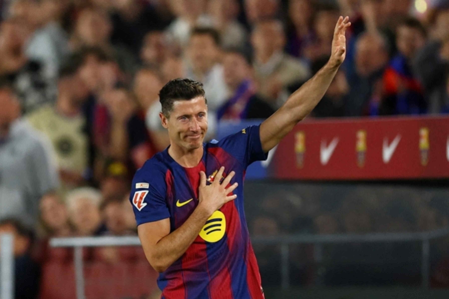 ODLAZI U AMERIKU: Legendarni Poljak ima novi klub!