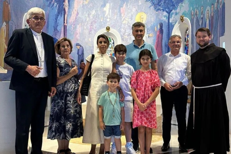 DOŠAO NENAJAVLJEN: Andrej Plenković sa porodicom u privatnoj posjeti Bosni i Hercegovini