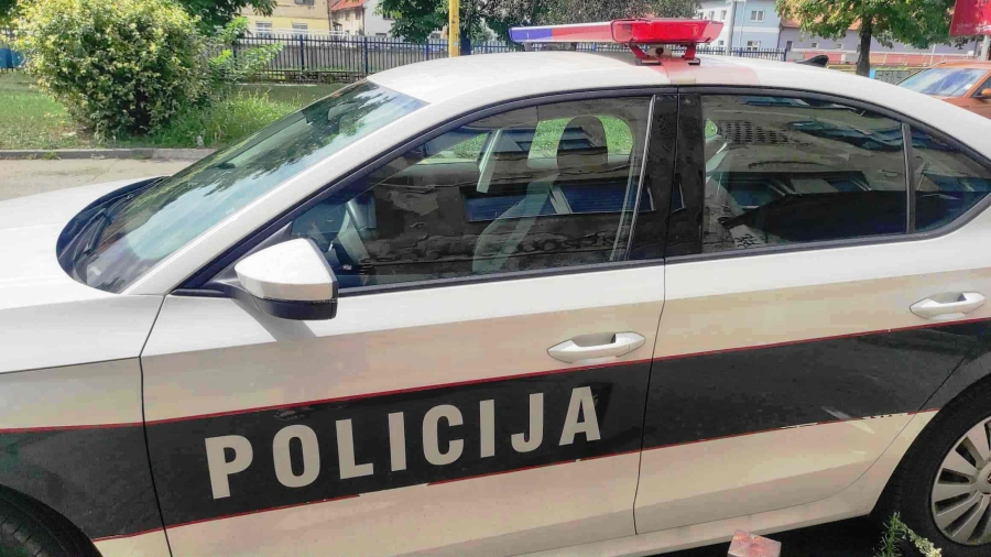 NAPADAČ JE UHAPŠEN: Jedna osoba ubijena, a druga ranjena u p