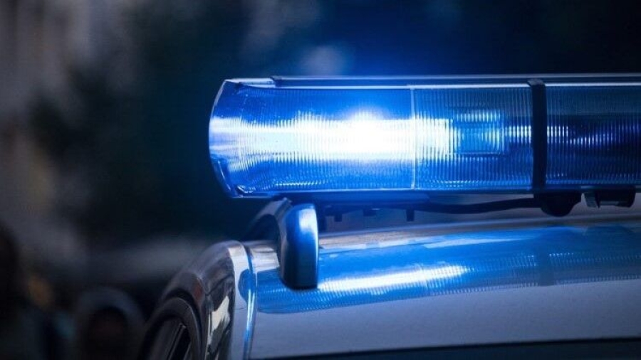 BRZA REAKCIJA SPASILA ŽIVOT: Muškarac stajao na vanjskoj jedinici klima-uređaja, policija iskoristila trenutak nepažnje i...