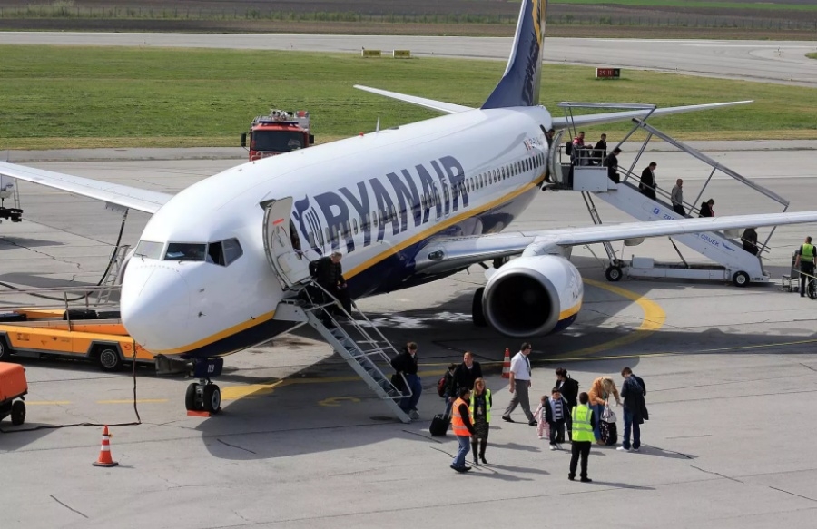 DRAMA IZNAD OSIJEKA: Avion morao kružiti prije slijetanja, i