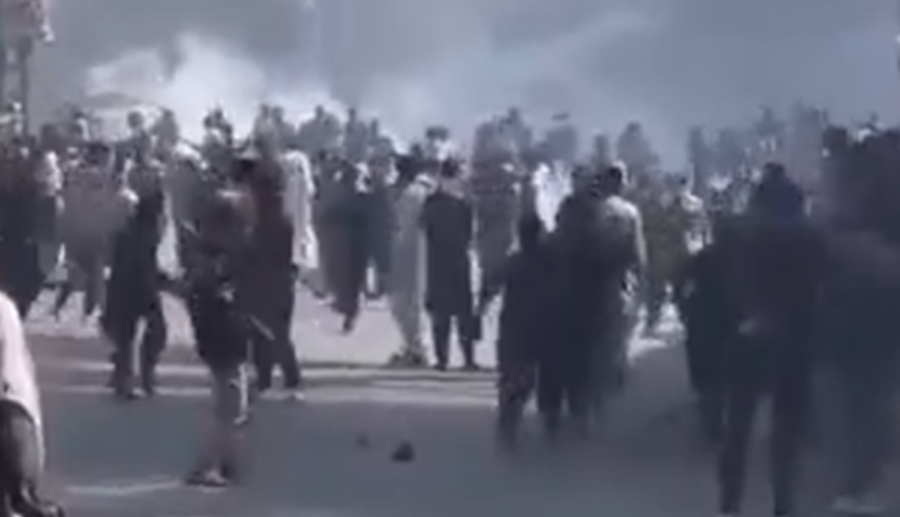 KAŠMIR U PLAMENU: Dok se vlasti i demonstranti sukobljavaju,