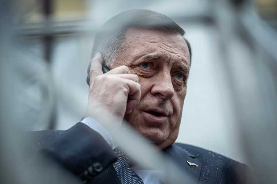 PRESUĐEN I BEZ FOTELJE: Milorad Dodik ne bira sredstva u nikad prljavijoj borbi za glasove