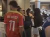 ZMAJEVI NEMAJU MIRA U AMERICI: Navijači BiH po hotelskim sobama traže igrače, direktor reprezentacije poludio (VIDEO)