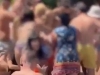 HOROR U POZNATOM RESORTU: Tinejdžerka (13) brutalno pretučena na bazenu, majke u panici spašavale djecu (VIDEO)