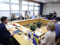 JAČANJE VEZA S DOMOVINOM: Kanton Sarajevo izdvojio 105.000 KM za projekte saradnje s dijasporom