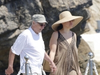 DE NIRO UŽIVA S 36 GODINA MLAĐOM TIFFANY: Fotke otkrile gdje provode odmor