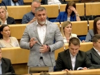 'NISTE SPASILI KOKSARU I ALUMINIJ, A SADA GLUMITE SPASITELJE': Opozicija sasula u lice Vladi FBiH teške optužbe zbog privrednog kolapsa