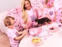 PARIS HILTON POKAZALA VILU KOJU JE OMOGUĆILA SVOJIM PSIMA: Djeca joj se žele useliti (VIDEO)