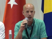 INCIDENT U UGOSTITELJSKOM OBJEKTU: Šerif Patković prijetio novinaru u Zenici, policija pokrenula istragu
