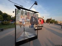 IZLOŽBA 'BALKAN LOVE' NA KALEMEGDANU: Pogledajte 99 priča o ljubavi bez granica i podjela (FOTO)