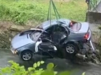 TRAGEDIJA U BIHAĆU: Muškarac automobilom sletio u Unu i smrtno stradao