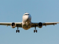 PROCURILI DETALJI: Kontrolor leta zakasnio na posao, avion kružio iznad...