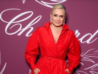 SVJETSKI MEDIJI BRUJE O YOLANDI: Majka Gigi i Belle Hadid se zaručila u 62. godini