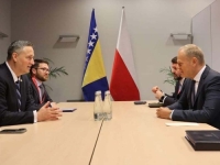 DENIS BEĆIROVIĆ I DONALD TUSK - OČI U OČI: 'Put prema članstvu u EU i NATO-u blokiraju čelnici bh. entiteta RS...'