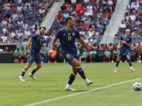 'MALA BOSNA' NA NOGAMA: St. Louis preplavili dresovi BiH i Hrvatske, zaigralo se i kolo (VIDEO)