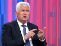 DRAGAN ČOVIĆ PRED KAMERAMA HRT-a: 'Nezadovoljni su predstavnici bošnjačkog naroda, kao i srpskog, a hrvatski narod...'
