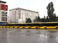 GRAS BOGATIJI ZA DESET NOVIH AUTOBUSA: Pogledajte kako izgledaju i koliko su koštali (FOTO)