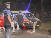 PAO S AUTOMOBILA U POKRETU: Poznato zdravstveno stanje mladića koji se povrijedio tokom proslave pobjede Zmajeva