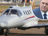 VIC DANA: Vozili se u avionu Dodik, Putin i Trump, a kad su otkazali motori, dogovoriše se da glasaju ko će uzeti jedini padobran…