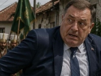 HIT NA INTERNETU: Baba s Turcima plaši Milorada Dodika – kolorizovano...