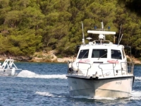 UŽAS U HRVATSKOJ: Kod potopljenog glisera pronašli mrtvog muškarca, drugi teško povrijeđen!