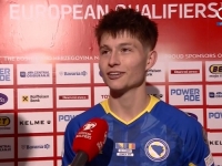 FIFA OBJAVILA PRIČU O NAŠEM ESMIRU BAJRAKTAREVIĆU: Životni put 'Messija iz Milwaukeeja' i ostvarenje sna (VIDEO)
