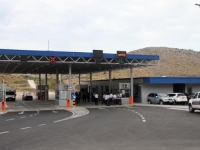 DRŽAVLJANI BiH MASOVNO GUBE NOVAC NA GRANICAMA EU: Zbog jedne sitnice u torbi carinici otimaju prtljag i naplaćuju KAZNE OD 5.800 EURA