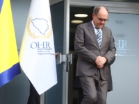 BURNO U SARAJEVU: Uoči izbora novog visokog predstavnika, u BiH stižu...