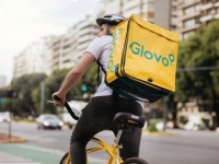 KRAH POZNATOG GIGANTA PRETVARA SE U VELIKU AFERU: 'Glovo' ostavlja pustoš u BiH, milionski dugovi i rad na crno, u sve se uključuje POSKOK