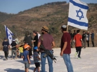 NASTAVLJA SE PROGON PALESTINACA: Izraelski doseljenici zapalili džamije u dva paletinska sela na Zapadnoj obali
