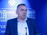 PLENKOVIĆEVI SAVEZNICI OPET U AKCIJI: Sutra predstavljaju Deklaraciju o podjeli Bosne i Hercegovine!